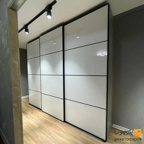 Modern wardrobe 1