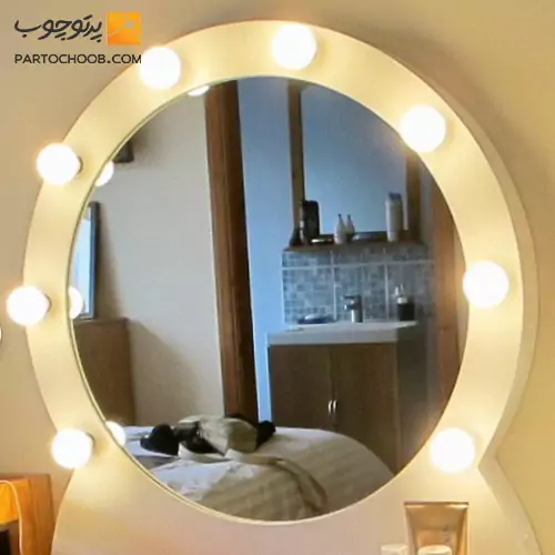 آینه گرد چراغ دار